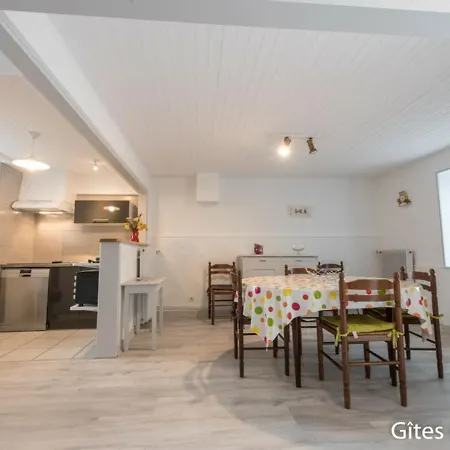 Ferienhaus Gite Olby, 4 Pieces, 5 Personnes - Fr-1-630-3